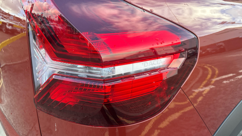 Dacia Jogger 1.0 TCe Extreme SE 5dr Petrol Estate